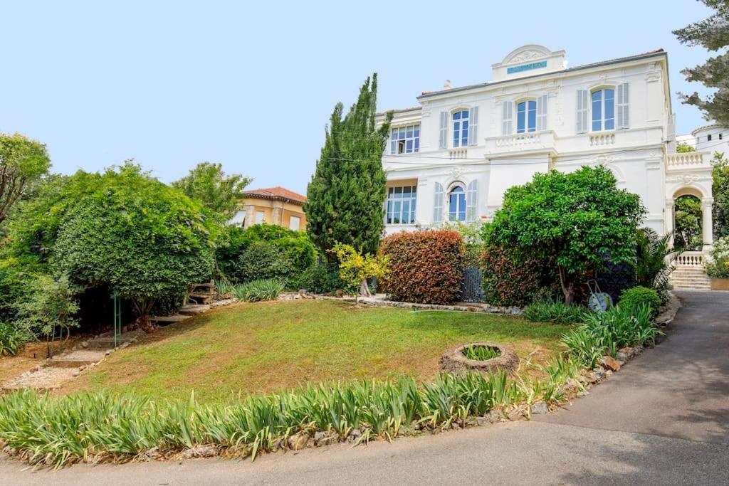 L'Annonciade-Calme-Terrasse-Parking Apartment Cannes Bagian luar foto